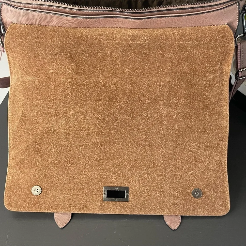 Easegave Blush Pink Leather Satchel
